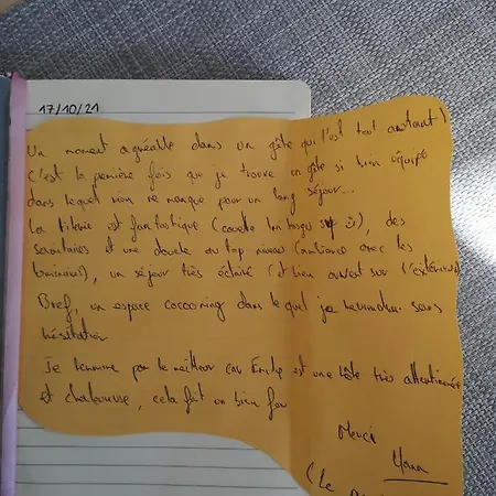 De Charme : A La Volette